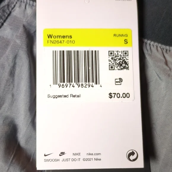 Nike Women's Silver and Black Reflective Trail Running Shorts - Picture 3 of 12